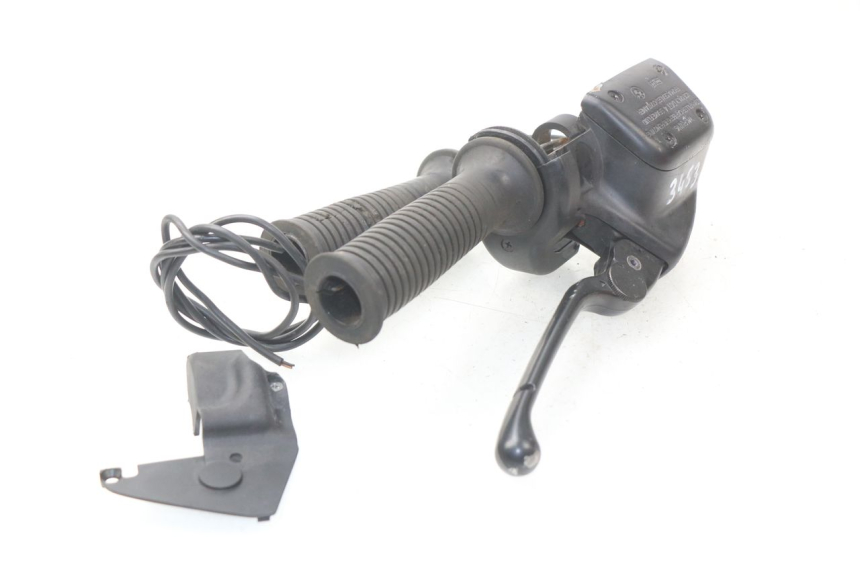 photo de MAITRE CYLINDRE AVANT BMW R GS 1150 (1999 - 2004) - Zoom état d’usage