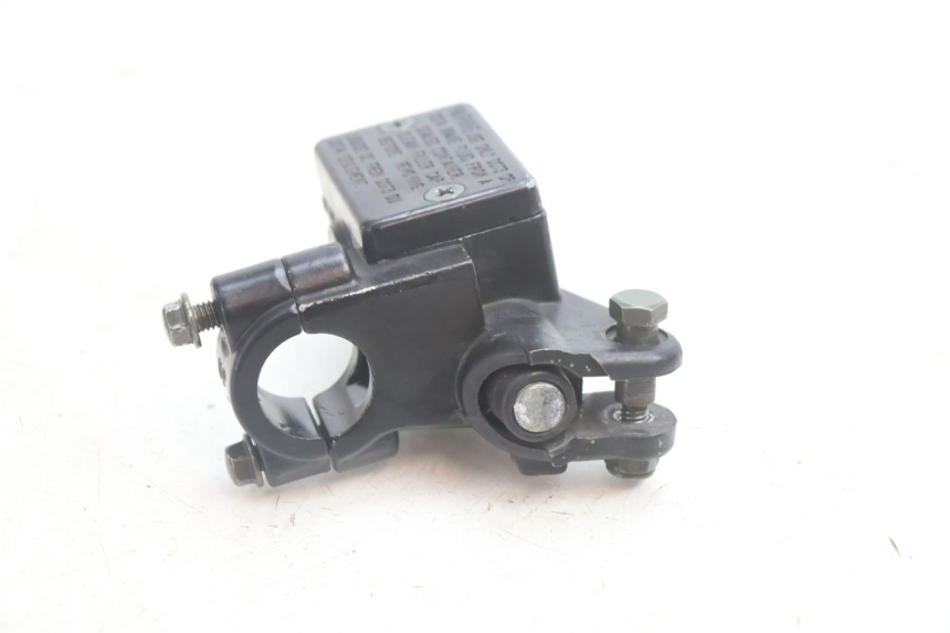 photo de MAITRE CYLINDRE AVANT VASTRO R-ONE 4T 50 (2014 - 2022) - Autre angle de vue