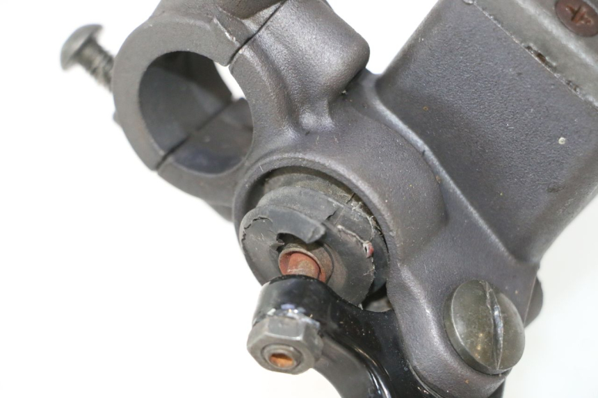 photo de MAITRE CYLINDRE AVANT MZ RT 125 (2000 - 2008) - Zoom état d’usage