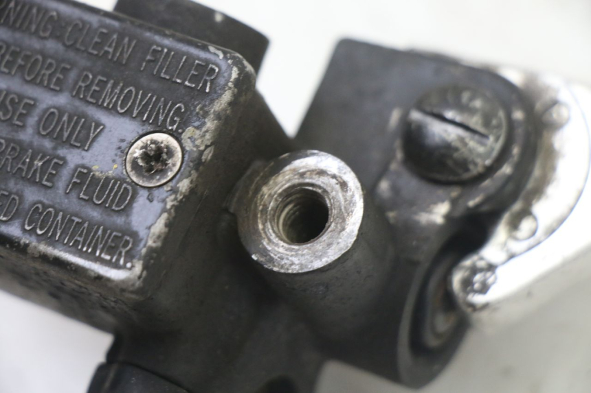 photo de MAITRE CYLINDRE AVANT GILERA RUNNER SP 50 (2006 - 2008) - Autre angle de vue