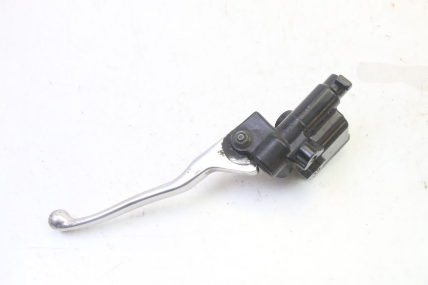 photo de MAITRE CYLINDRE AVANT GILERA RUNNER SP 50 (2009 - 2017) - Points de fixation