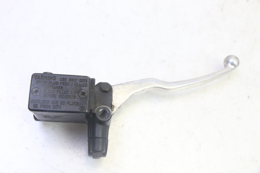 photo de MAITRE CYLINDRE AVANT PEUGEOT SATELIS 125 (2006 - 2009) - Vue principale