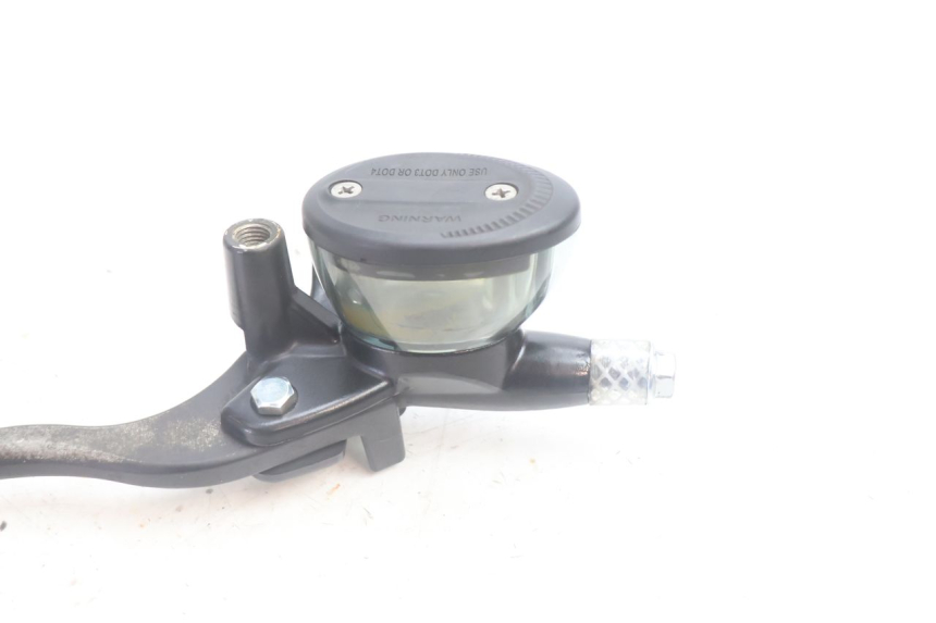 photo de MAITRE CYLINDRE AVANT MASH SEVENTY FIVE 125 (2013 - 2021) - Points de fixation
