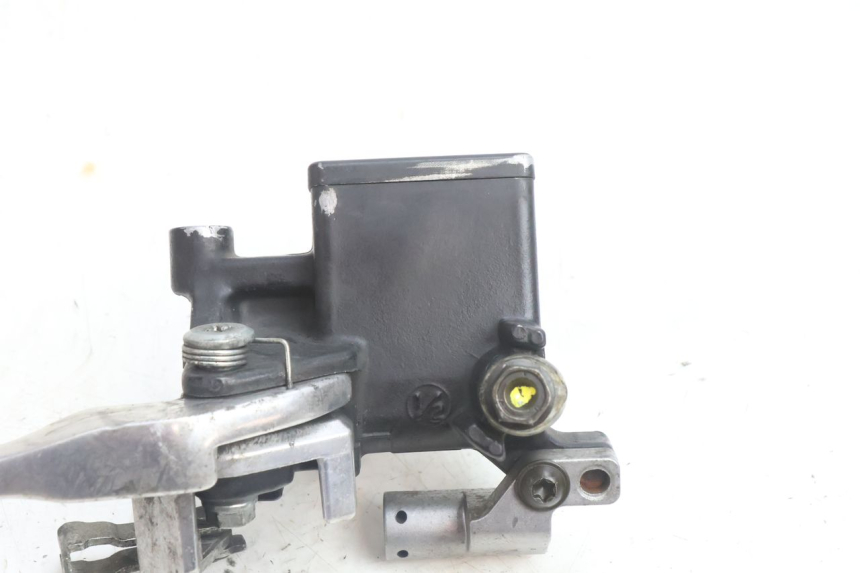 photo de MAITRE CYLINDRE AVANT HONDA SH 125 (2001 - 2003) - Vue d’ensemble