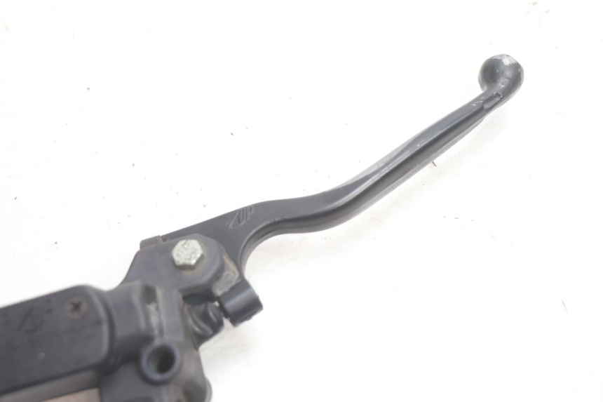 photo de MAITRE CYLINDRE AVANT PEUGEOT SPEEDFIGHT 2 AC 50 (2000 - 2009) - Zoom état d’usage