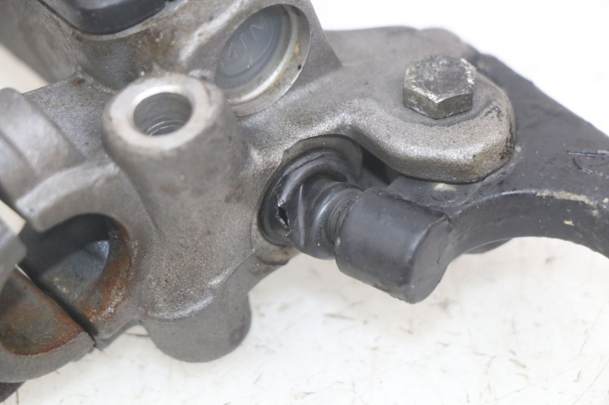 photo de MAITRE CYLINDRE AVANT PEUGEOT SPEEDFIGHT LC 50 (1996 - 2002) - Vue d’ensemble