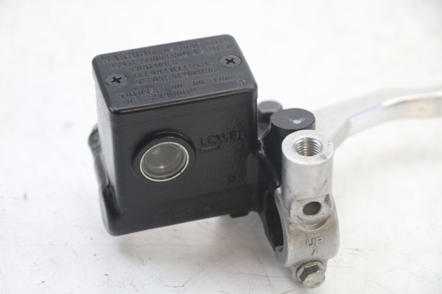 photo de MAITRE CYLINDRE AVANT SUZUKI BURGMAN 125 (2018 - 2021) - Zoom état d’usage