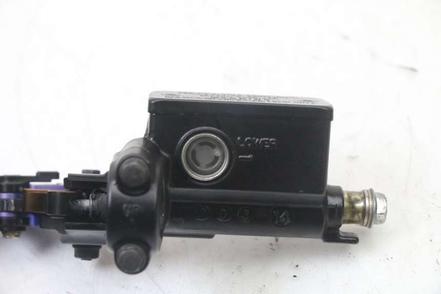 photo de MAITRE CYLINDRE AVANT SUZUKI GSX F GSXF 650 (2007 - 2015) - Vue d’ensemble