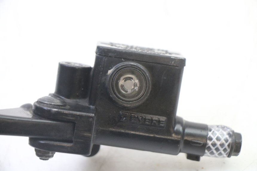 photo de MAITRE CYLINDRE AVANT APRILIA SXR 50 (2021 - 2023) - Vue d’ensemble