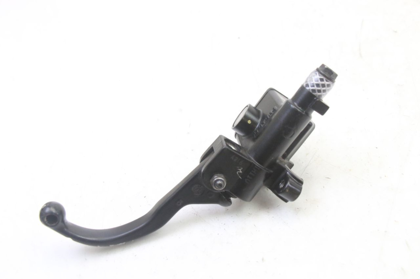 photo de MAITRE CYLINDRE AVANT APRILIA SXR 50 (2021 - 2023) - Points de fixation