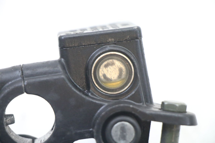 photo de MAITRE CYLINDRE AVANT SYM ORBIT 2 4T 50 (2008 - 2017) - Autre angle de vue