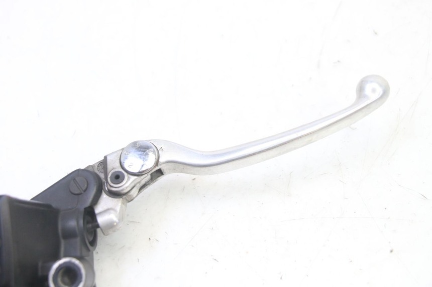 photo de MAITRE CYLINDRE AVANT YAMAHA TDM ABS 900 (2002 - 2014) - Zoom état d’usage