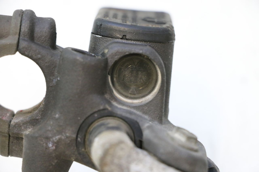 photo de MAITRE CYLINDRE AVANT PEUGEOT TKR TREKKER FURIOUS 50 (2005 - 2014) - Zoom état d’usage