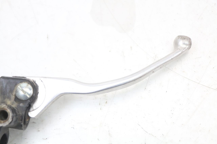 photo de MAITRE CYLINDRE AVANT PIAGGIO TYPHOON 50 (2000 - 2009) - Autre angle de vue