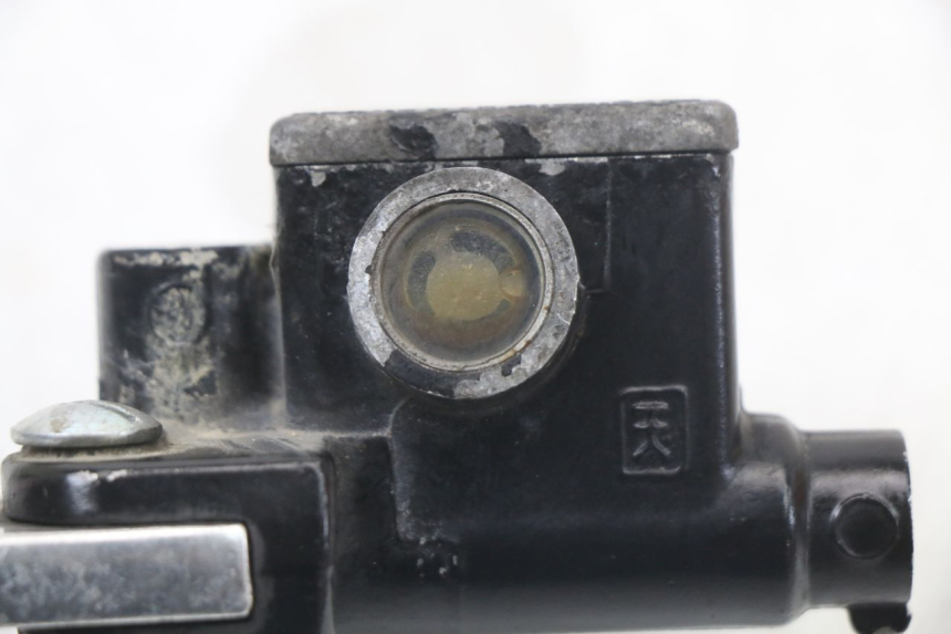 photo de MAITRE CYLINDRE AVANT PIAGGIO TYPHOON 50 (2000 - 2009) - État de surface