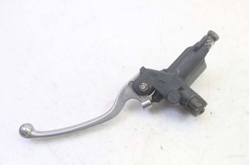 photo de MAITRE CYLINDRE AVANT YAMAHA TZR 50 (2008 - 2016) - Vue d’ensemble