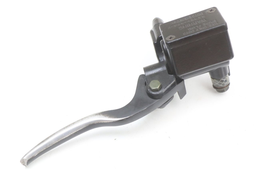 photo de MAITRE CYLINDRE AVANT PEUGEOT V-CLIC VCLIC 50 (2007 - 2013) - Autre angle de vue