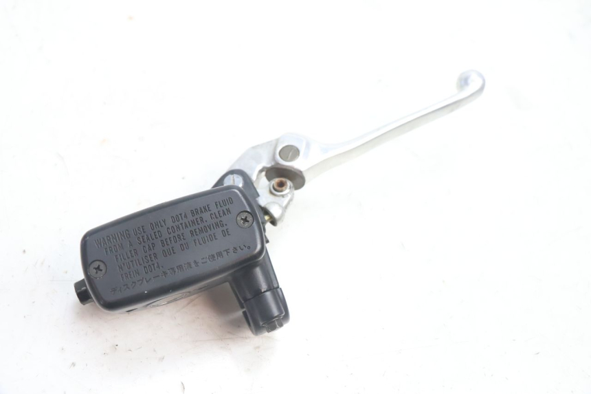 photo de MAITRE CYLINDRE AVANT HONDA VFR FI RC46 800 (1998 - 2001) - Vue principale