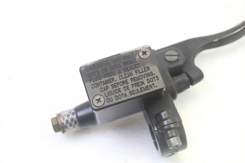 photo de MAITRE CYLINDRE AVANT PEUGEOT VIVACITY NEW 4T 50 (2008 - 2017) - Détail de la pièce