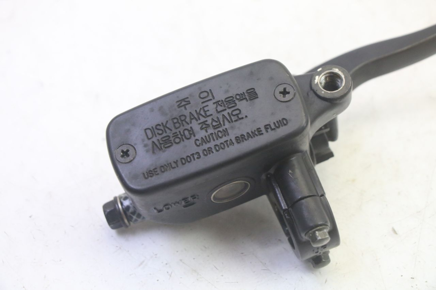 photo de MAITRE CYLINDRE AVANT DAELIM VJ ROADWIN FI 125 (2008 - 2017) - Détail de la pièce