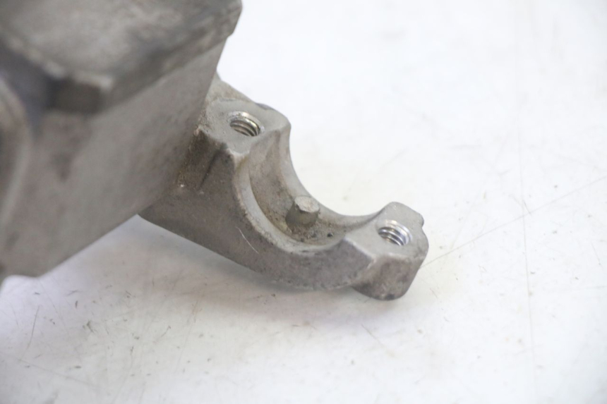 photo de MAITRE CYLINDRE AVANT YAMAHA X-CITY XCITY 125 (2007 - 2013) - Points de fixation