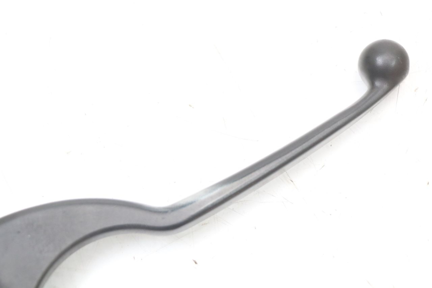 photo de MAITRE CYLINDRE AVANT YAMAHA XMAX X-MAX ABS 125 (2017 - 2020) - Points de fixation