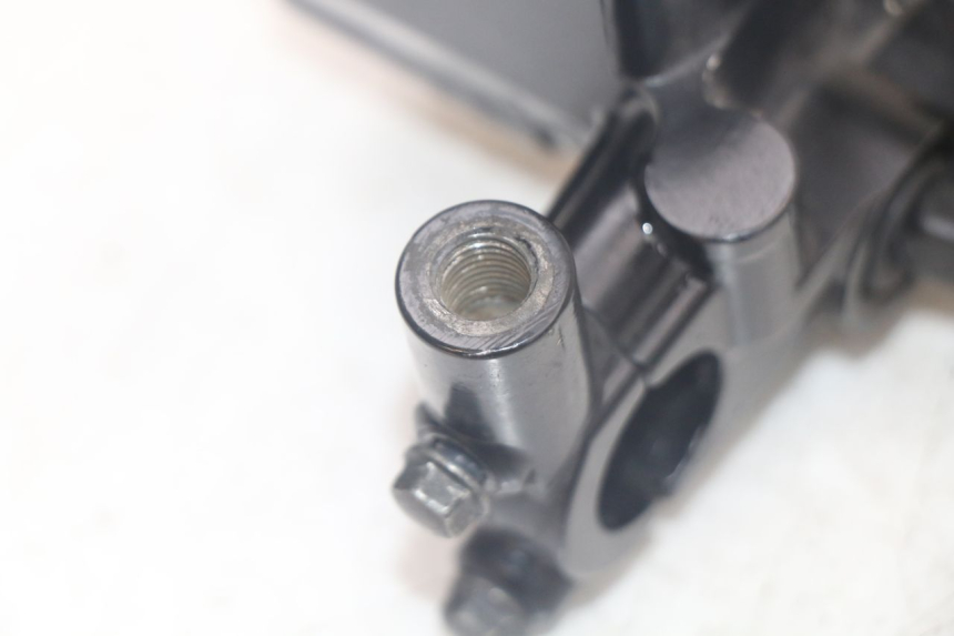 photo de MAITRE CYLINDRE AVANT YAMAHA XMAX X-MAX ABS 125 (2017 - 2020) - Zoom état d’usage