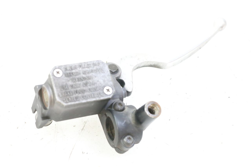 photo de MAITRE CYLINDRE AVANT YAMAHA X-MAX XMAX ABS 250 (2010 - 2012) - Vue principale