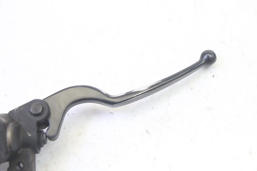 photo de MAITRE CYLINDRE AVANT YAMAHA X-MAX XMAX 250 (2006 - 2009) - Zoom état d’usage