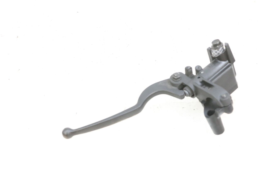 photo de MAITRE CYLINDRE AVANT YAMAHA X-MAX XMAX 125 (2010 - 2013) - Vue d’ensemble