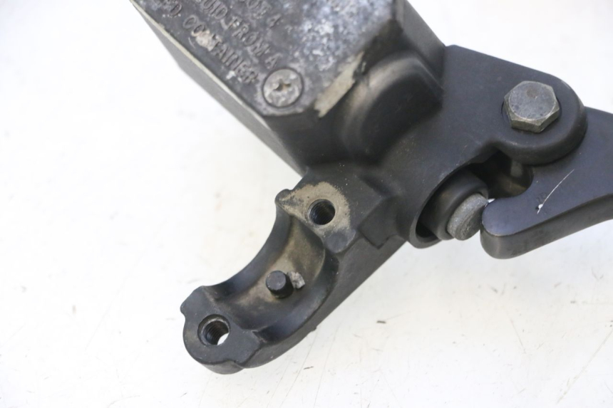 photo de MAITRE CYLINDRE AVANT YAMAHA XMAX X-MAX 125 (2006 - 2009) - Vue d’ensemble