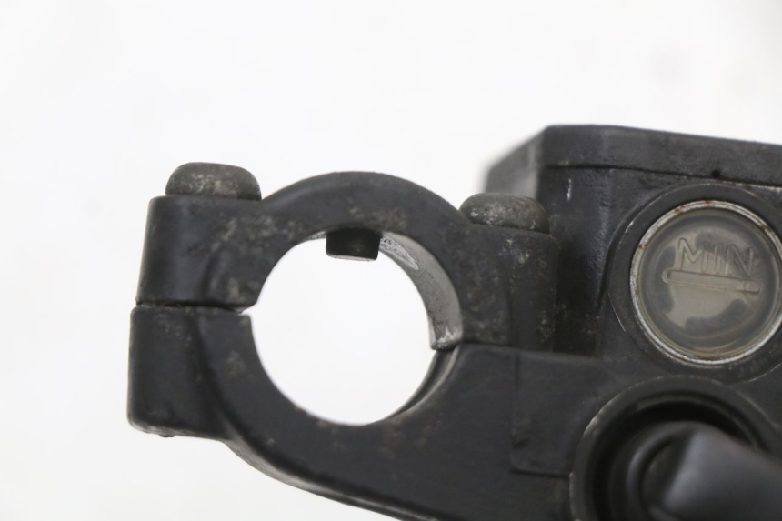 photo de MAITRE CYLINDRE AVANT PIAGGIO X9 125 (2000 - 2003) - Vue d’ensemble