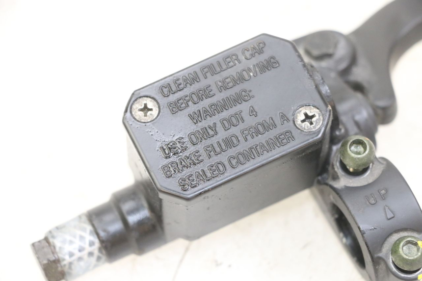 photo de MAITRE CYLINDRE AVANT PIAGGIO XEVO - X EVO 125 (2007 - 2017) - Vue d’ensemble