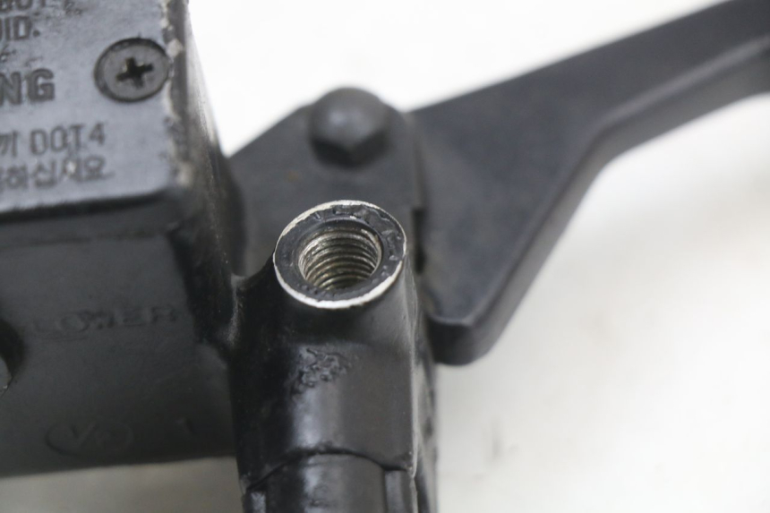 photo de Master cylinder avant HYOSUNG XRX 125 (2000 - 2008) - Zoom état d’usage