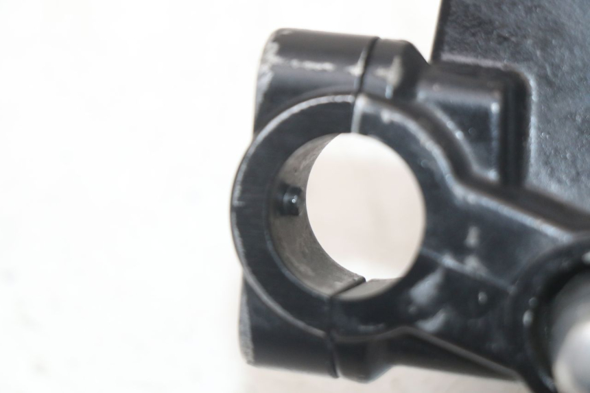 photo de MAITRE CYLINDRE AVANT YAMAHA FJR ABS 1300 (2006 - 2012) - Vue d’ensemble