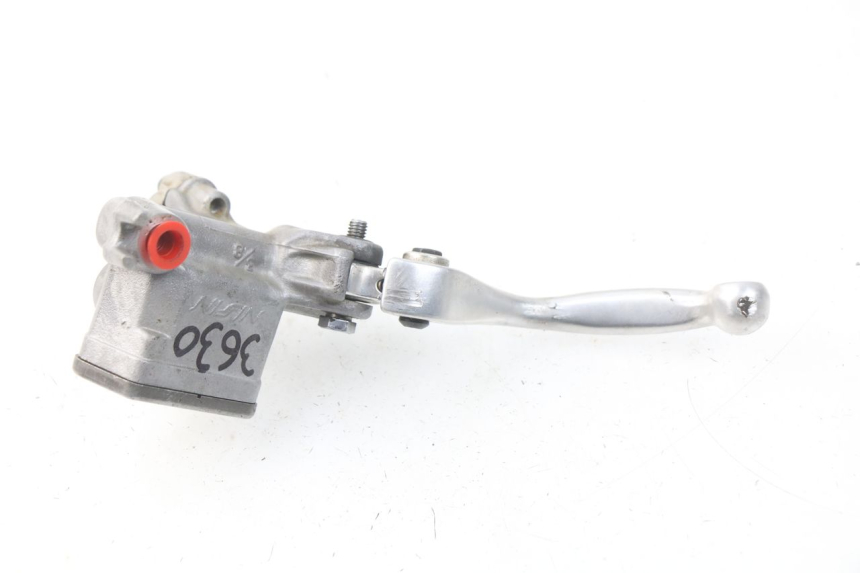 photo de MAITRE CYLINDRE AVANT YAMAHA YZ-F YZF 250 (2014 - 2018) - Zoom état d’usage