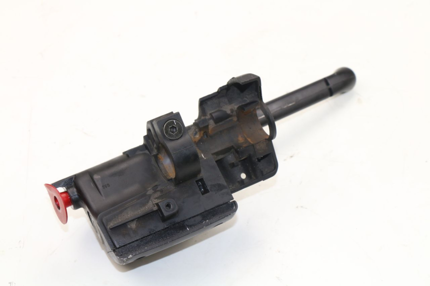 photo de MAITRE CYLINDRE EMBRAYAGE BMW R GS 1150 (1999 - 2004) - Gros plan technique