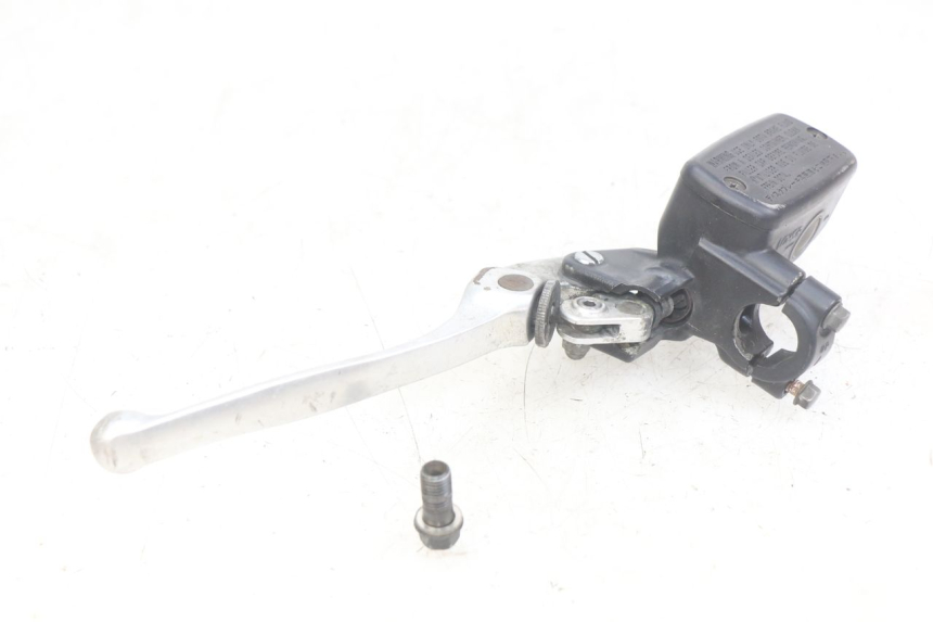 photo de MAITRE CYLINDRE EMBRAYAGE HONDA CBR F SC25 1000 (1989 - 1992) - État de surface
