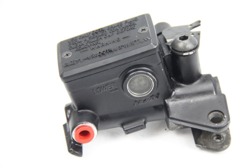 photo de MAITRE CYLINDRE EMBRAYAGE YAMAHA FJR ABS 1300 (2006 - 2012) - Vue principale