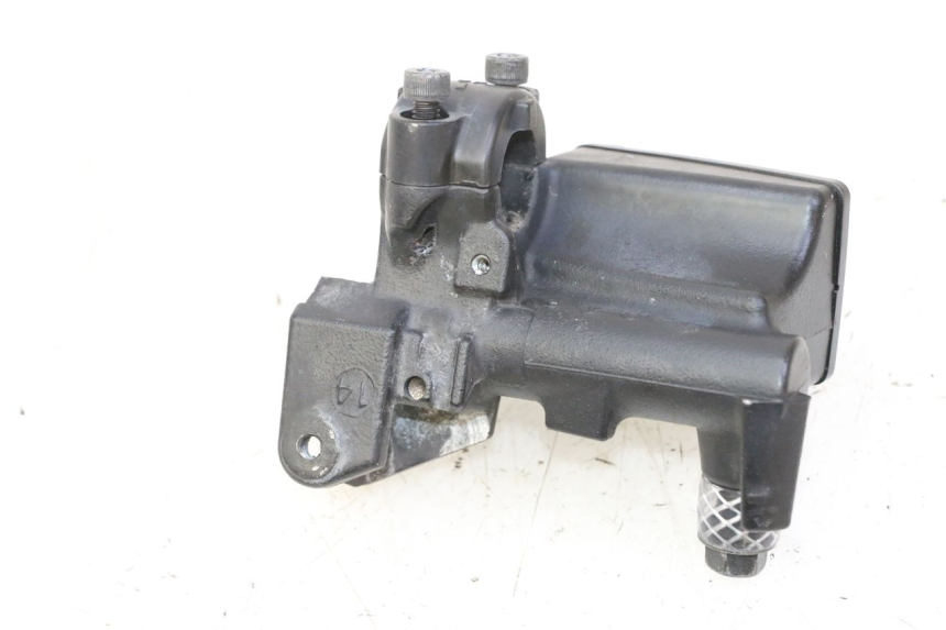 photo de MAITRE CYLINDRE EMBRAYAGE YAMAHA FJR ABS 1300 (2016 - 2020) - Zoom état d’usage