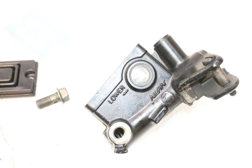 photo de MAITRE CYLINDRE EMBRAYAGE YAMAHA FJR 1300 (2001 - 2005) - Détail de la pièce
