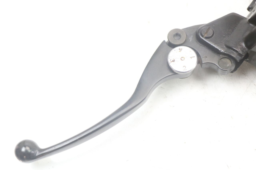 photo de MAITRE CYLINDRE EMBRAYAGE TRIUMPH SPEED TRIPLE T301 900 (1994 - 1996) - Zoom état d’usage