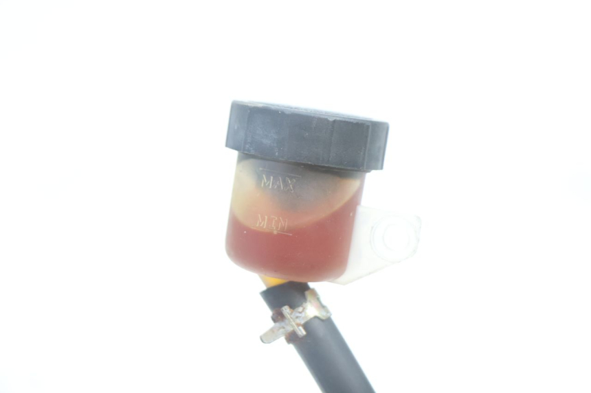 photo de MAITRE CYLINDRE EMBRAYAGE CAN-AM SPYDER RS 1000 (2008 - 2012) - Points de fixation