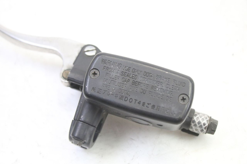 photo de MAITRE CYLINDRE EMBRAYAGE HONDA ST PAN EUROPEAN 1300 (2002 - 2013) - Zoom état d’usage