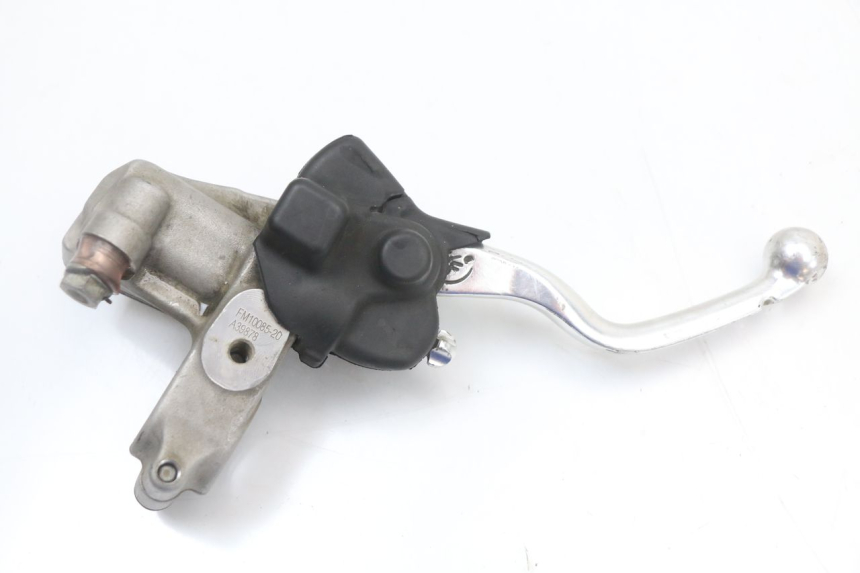 photo de MAITRE CYLINDRE EMBRAYAGE KTM SX 85 (2013 - 2017) - Zoom état d’usage