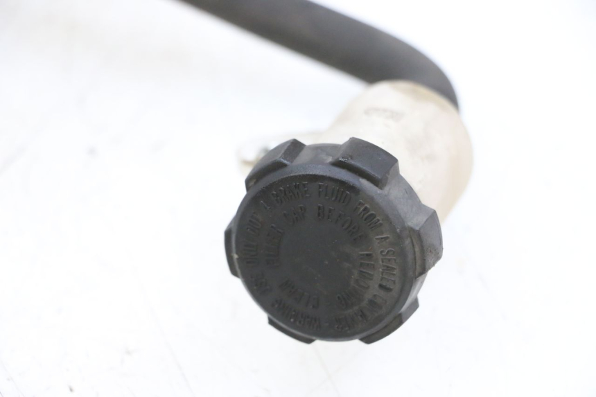 photo de MAITRE CYLINDRE ARRIERE ADIVA AD3 300 (2014 - 2020) - Inspection visuelle