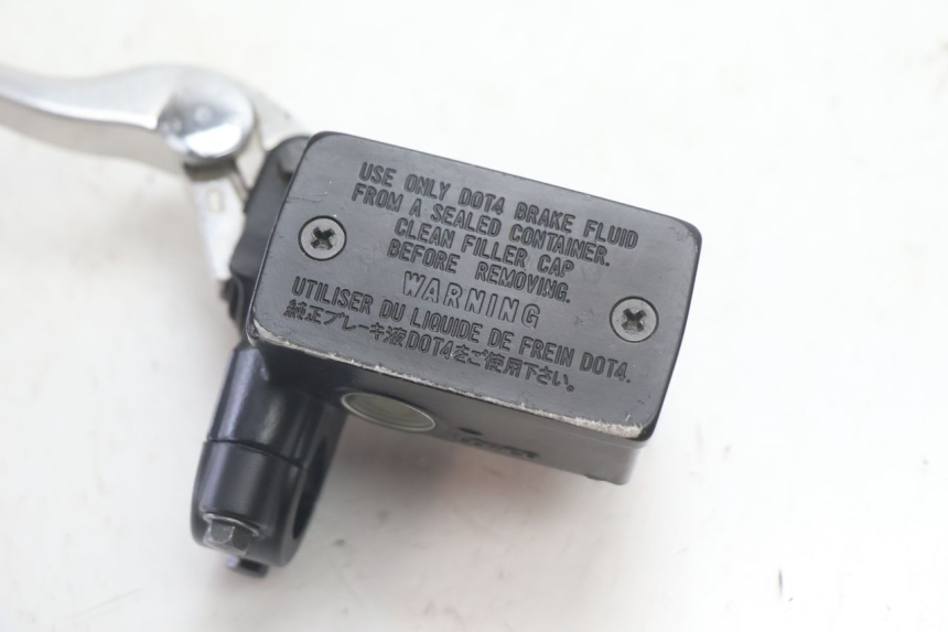 photo de MAITRE CYLINDRE ARRIERE BMW C SPORT 650 (2015 - 2021) - Zoom état d’usage