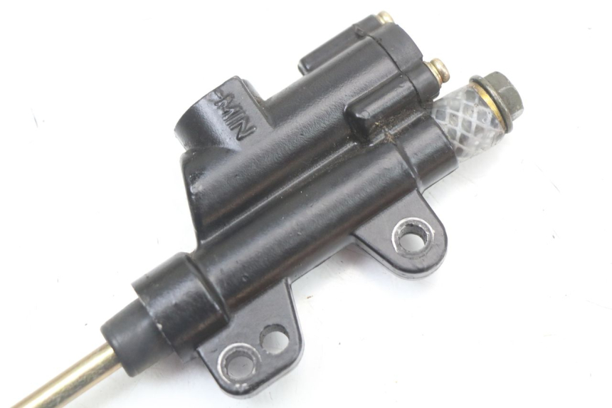 photo de MAITRE CYLINDRE FREIN ARRIERE CCR DIRT BIKE 125 - Zoom état d’usage