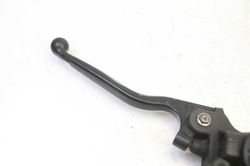 photo de MAITRE CYLINDRE FREIN ARRIERE PEUGEOT ELYSTAR 50 (2002 - 2014) - Détail de la pièce