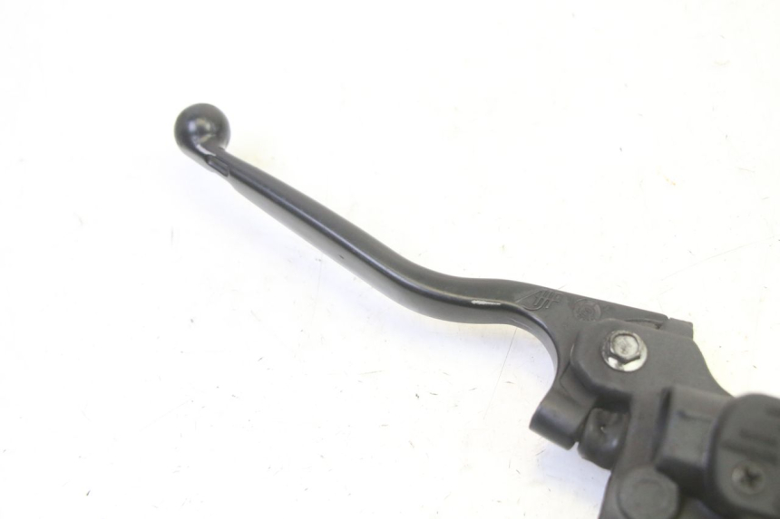 photo de MAITRE CYLINDRE FREIN ARRIERE PEUGEOT ELYSTAR 50 (2002 - 2014) - Détail de la pièce